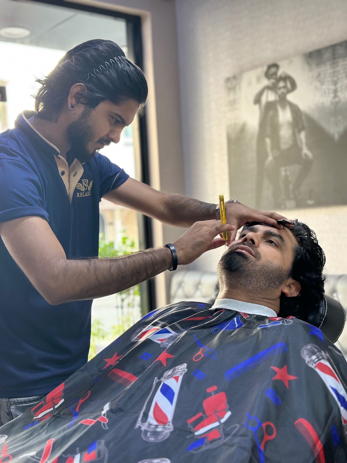 Beard shaping with straight razor